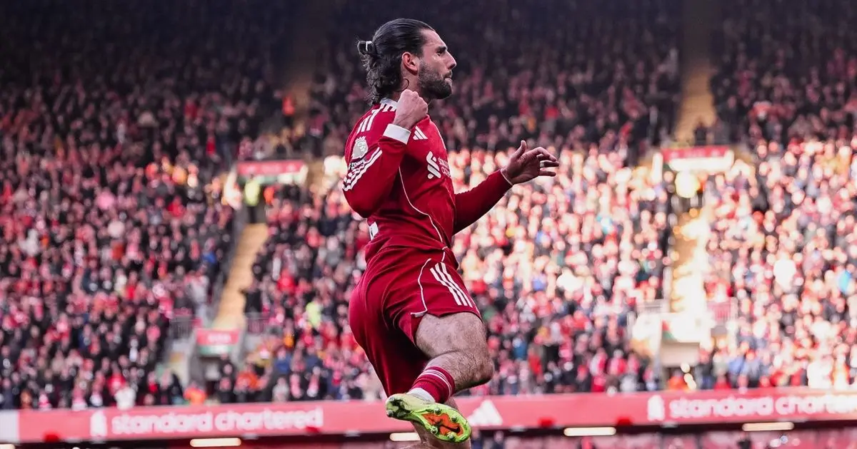 سوبوسلاي يهدّد رقماً مميزاً لبيكهام في الركلات الحرة بالدوري الإنجليزي