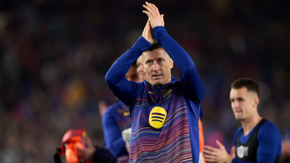 يوفنتوس يضحي بـ5 لاعبين لضم ليفاندوفسكي.. واللاعب يرد