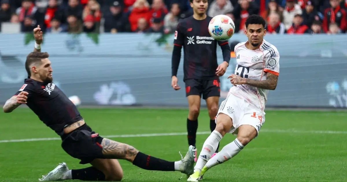 بايرن بتسعة لاعبين ينتزع التعادل من ليفركوزن