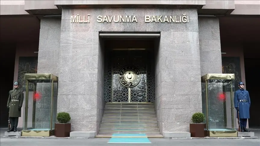 تركيا تعلن تحييد ذخيرة باليستية بعد دخول مجالها الجوي