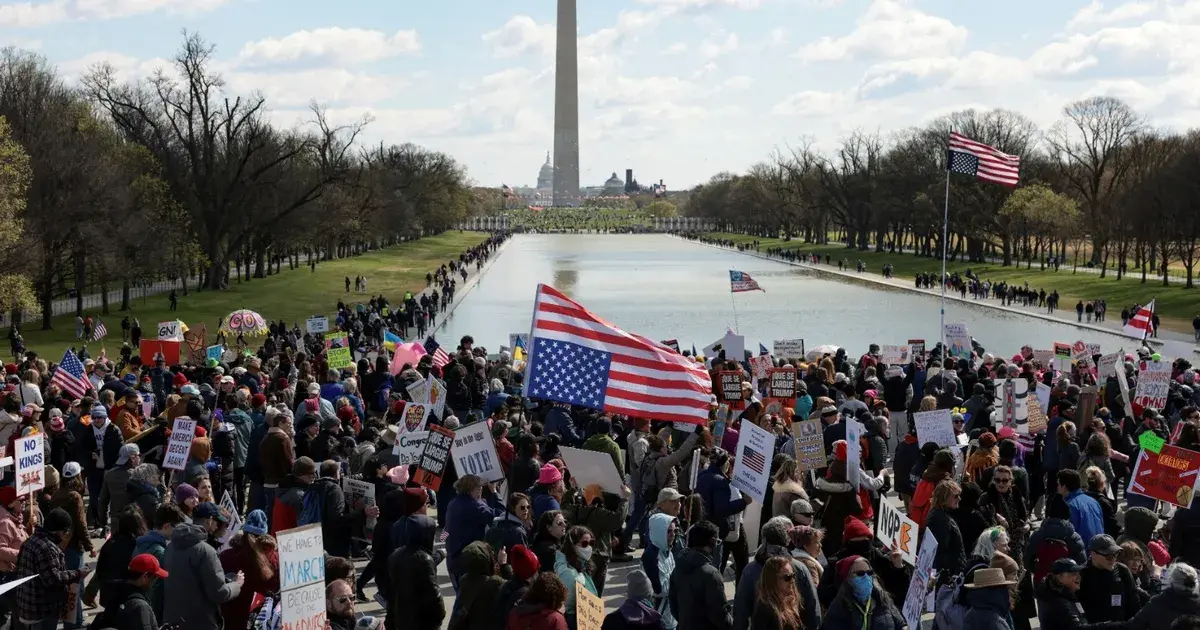 مع إطالة أمدها.. حرب إيران تعقد تحديات الجمهوريين قبل التجديد النصفي