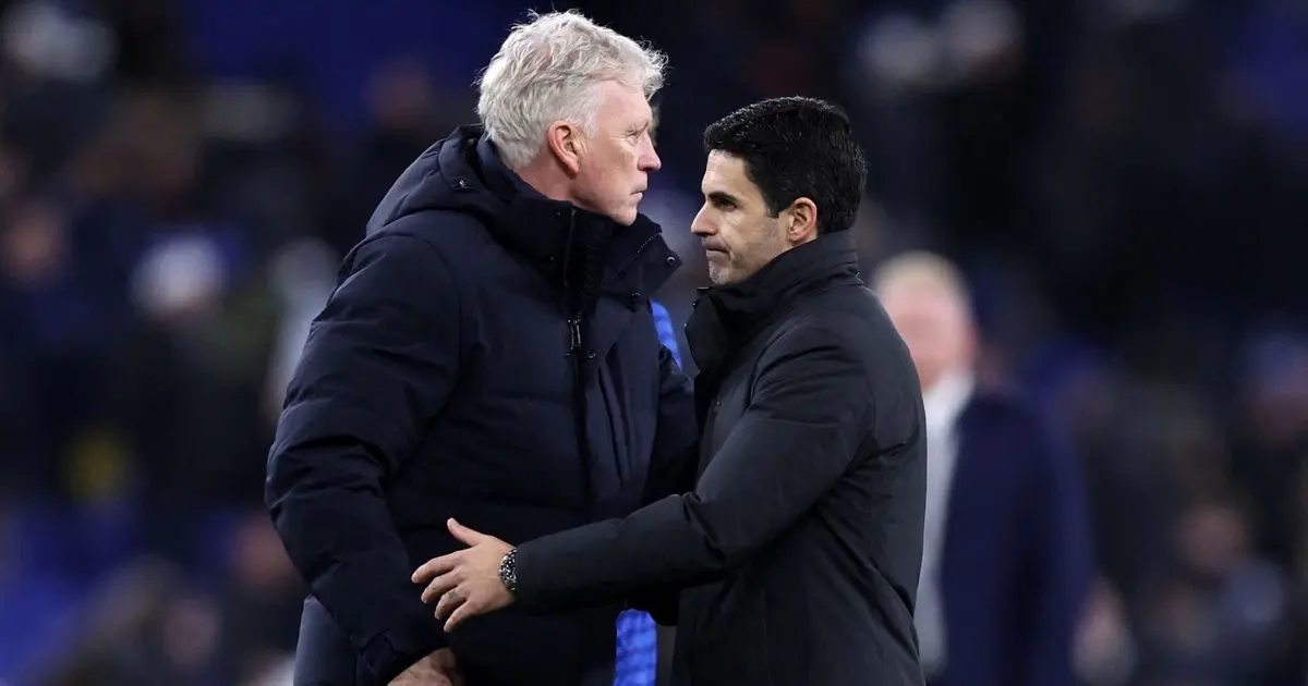 ديفيد مويس يدافع عن أرتيتا: مدرب رائع ولديه فريق عظيم