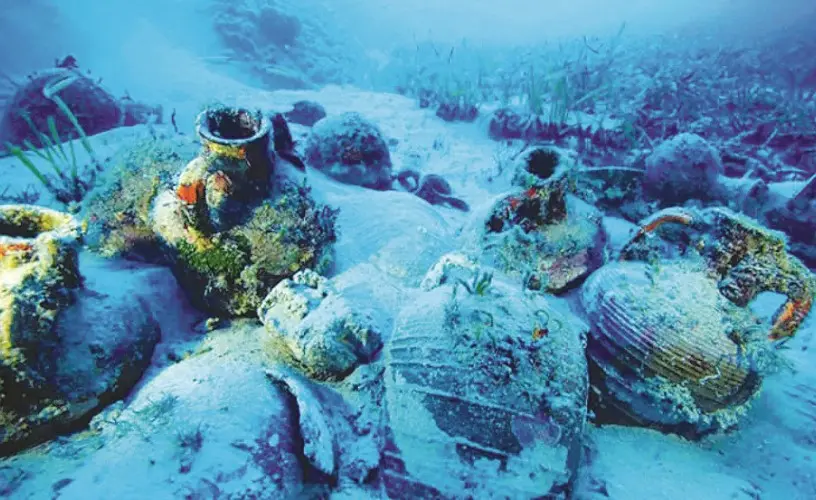 دراسة تحذر من تأثير العواصف البحرية على المواقع الأثرية الغارقة