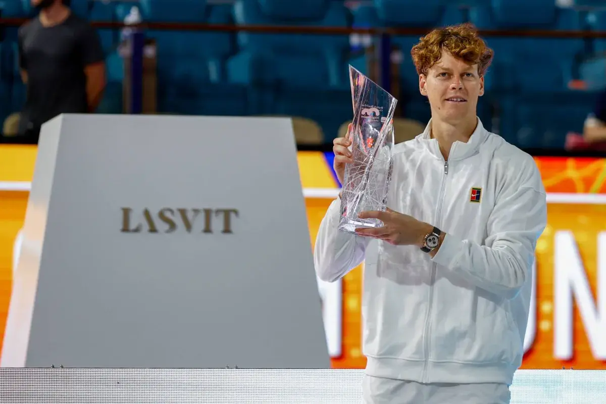 «دورة ميامي»: سينر يهزم ليهيتشكا… ويتوج بـ«ثنائية الشمس المشرقة»