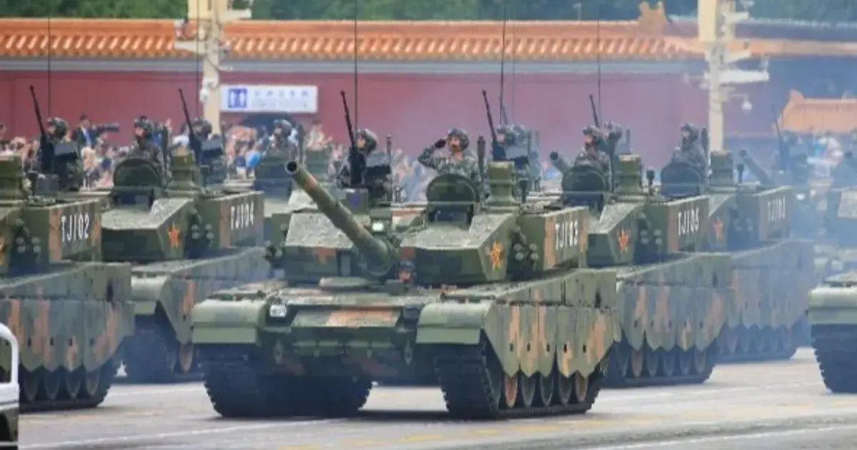 للاستطلاع والهجوم.. الدبابة الصينية Type 99A تدمج وحدات تحكم بمسيرات