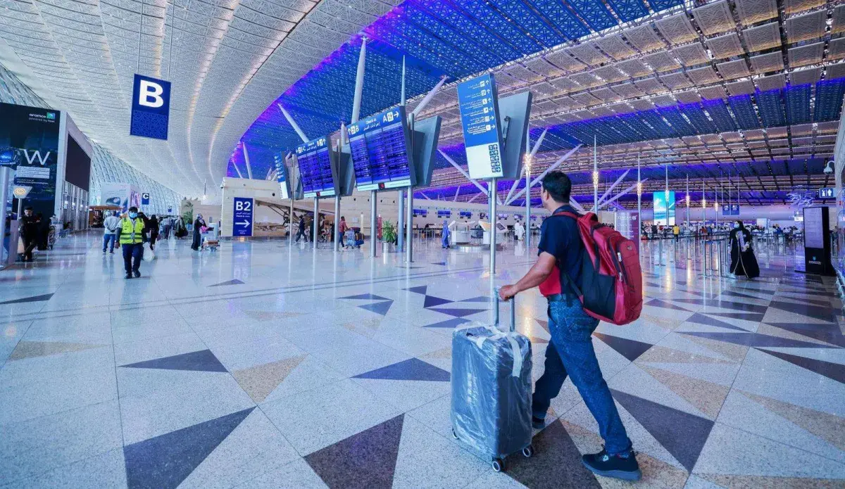 الخدمات في صدارة المشهد الاقتصادي... السعودية تواصل توسيع نفوذها الدولي