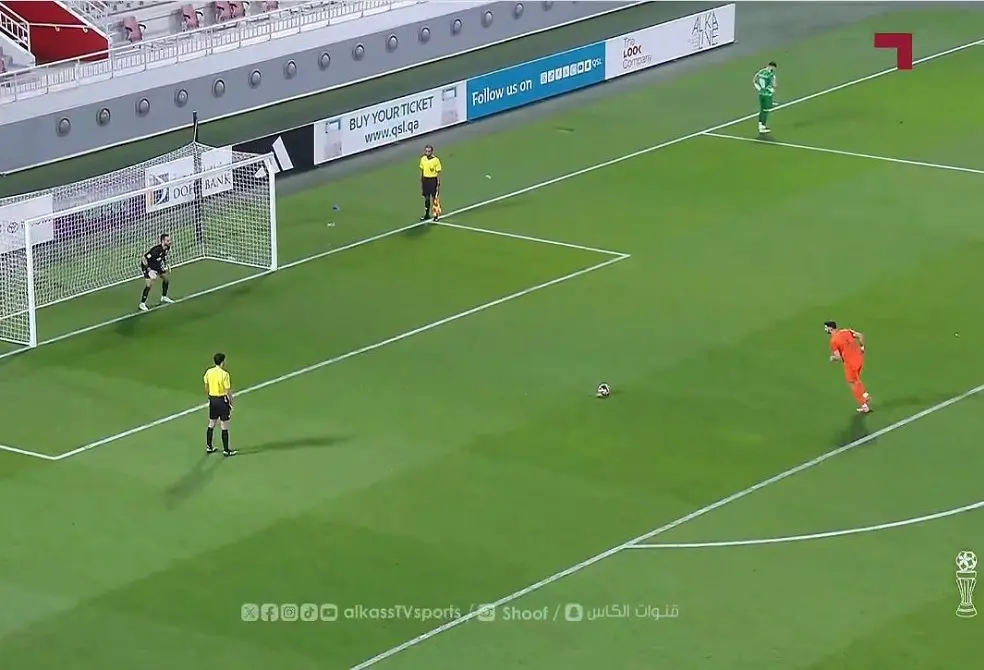 شاهد.. ماراثون ركلات ترجيح في كأس قطر وسط "غياب" تام لحارسي المرمى!