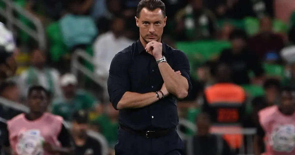 المدرب يايسله يكتب التاريخ مع الأهلي في الدوري السعودي