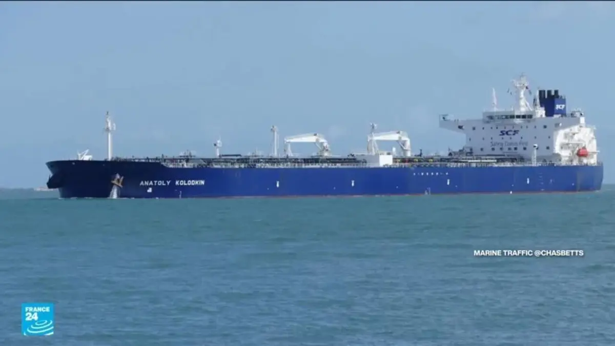 وصول ناقلة نفط روسية إلى كوبا وسط الحصار الأمريكي على الجزيرة