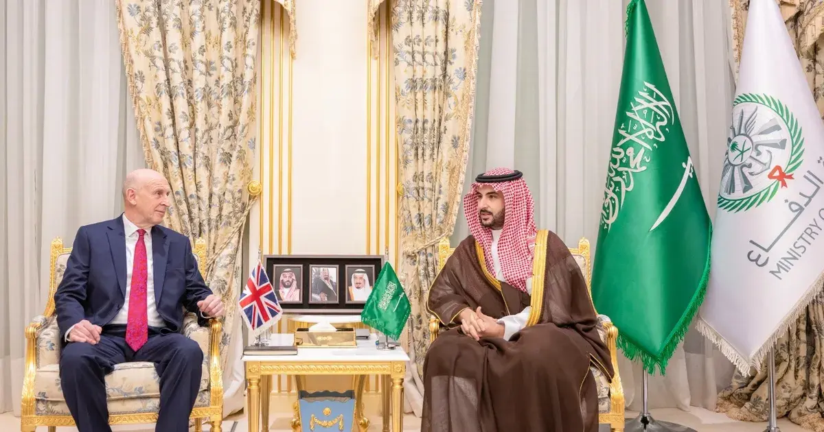 وزيرا دفاع السعودية وبريطانيا يبحثان الأوضاع الإقليمية