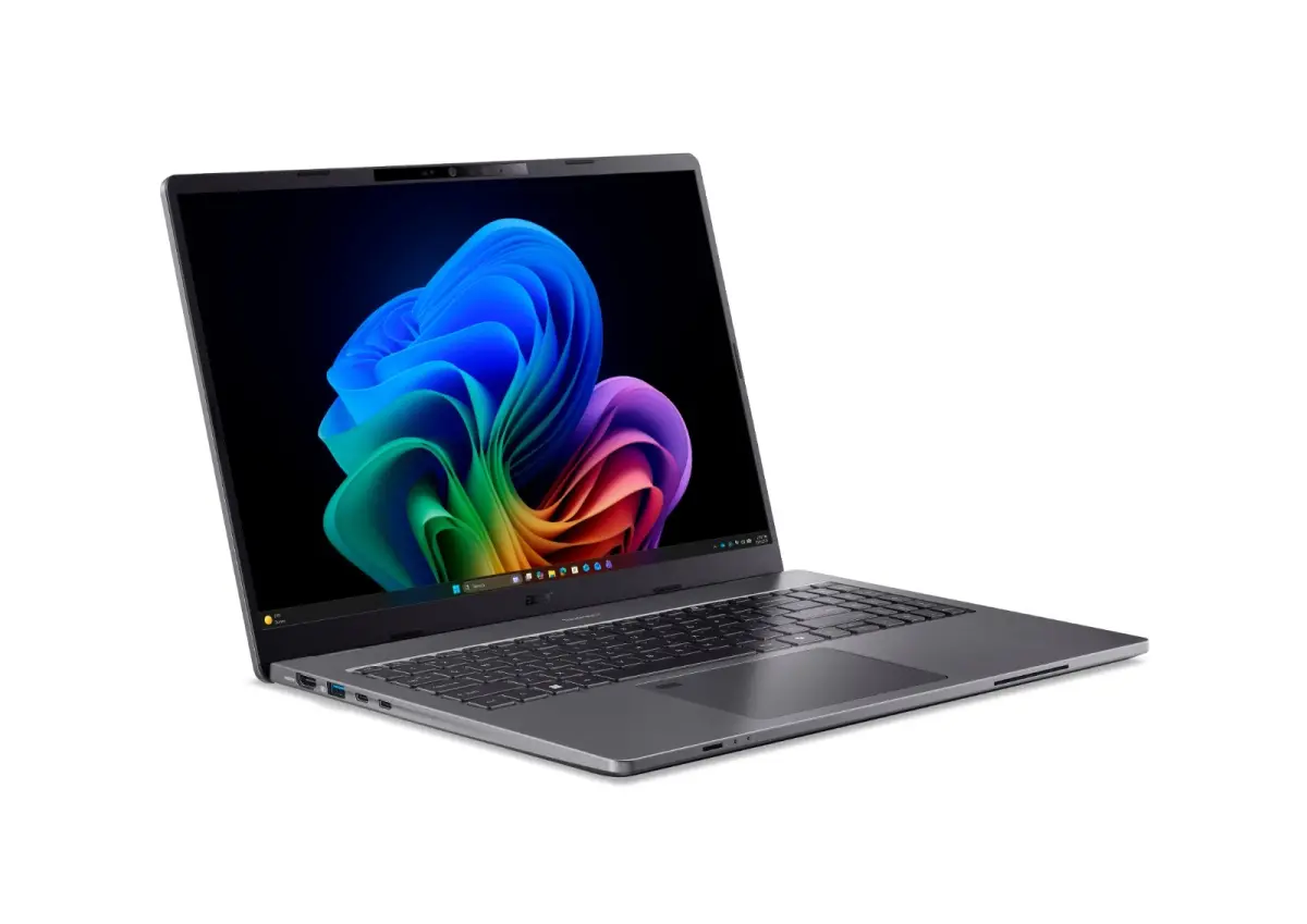 آيسر توسع حلولها التقنية لتعزيز إنتاجية الأعمال مع لابتوبات TravelMate