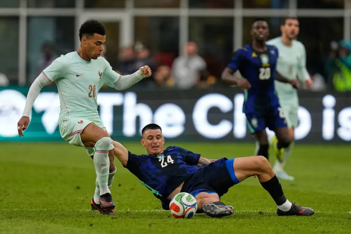 إيبانيز: تطور «الدوري السعودي» سبب استدعائي لمنتخب البرازيل