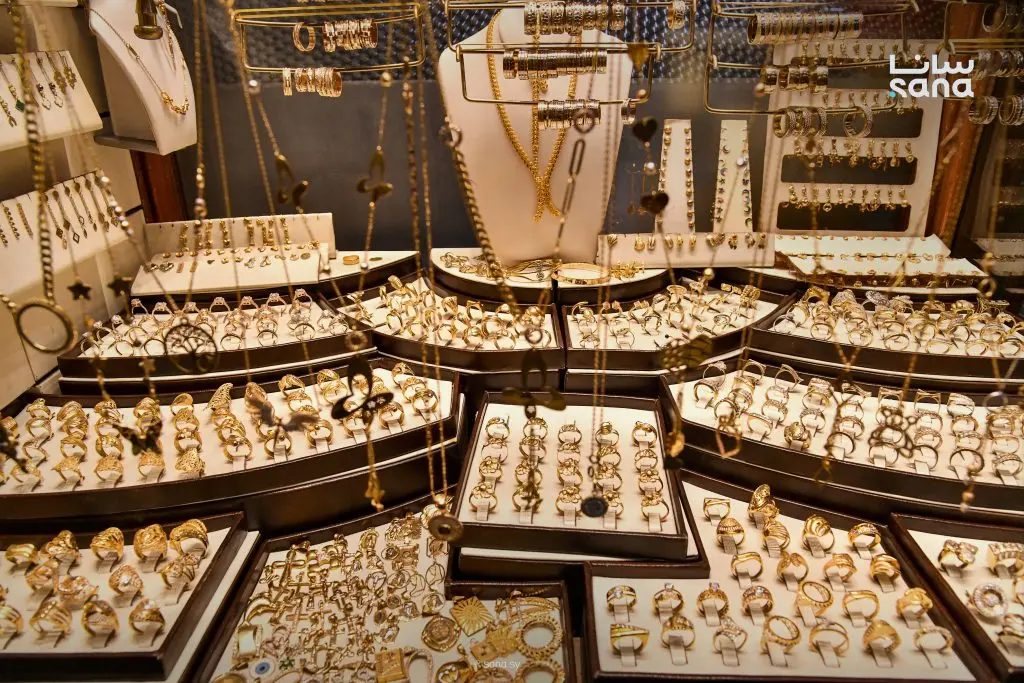 الذهب ينخفض 250 ليرة سورية في السوق المحلية