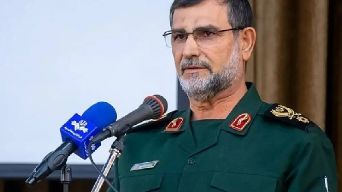 الحرس الثوري يؤكد مقتل قائد قواته البحرية