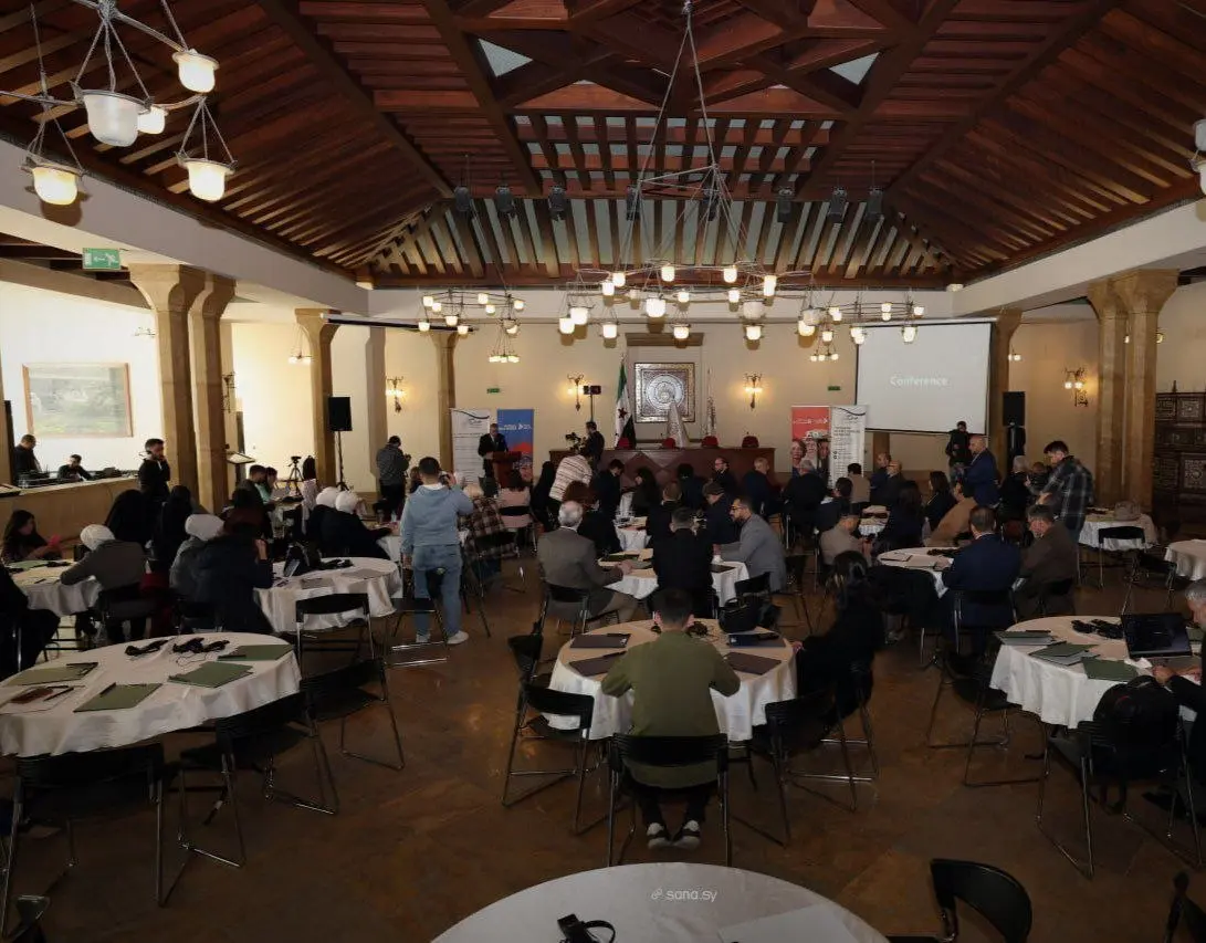 مؤتمر في جامعة دمشق يناقش ثغرات قانون الجنسية السوري وتعزيز المساواة بين الجنسين