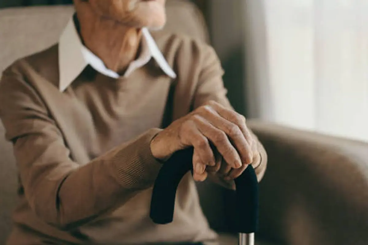 دراسة أمريكية: التفكير الإيجابي يعزز الصحة ويحد من آثار الشيخوخة لدى كبار السن