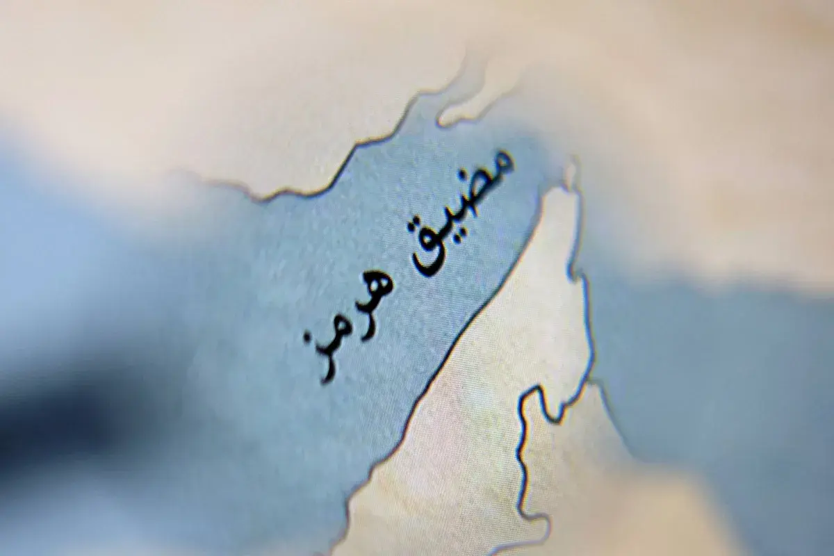 «الحرس الثوري» يعلن استهداف سفينة مرتبطة بإسرائيل في هرمز