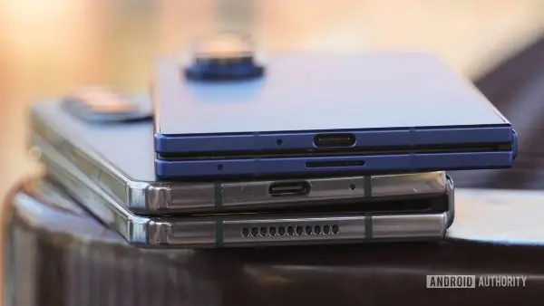 تسريب جديد يكشف تصميم Galaxy Z Fold 8 Wide الأعرض من سامسونج