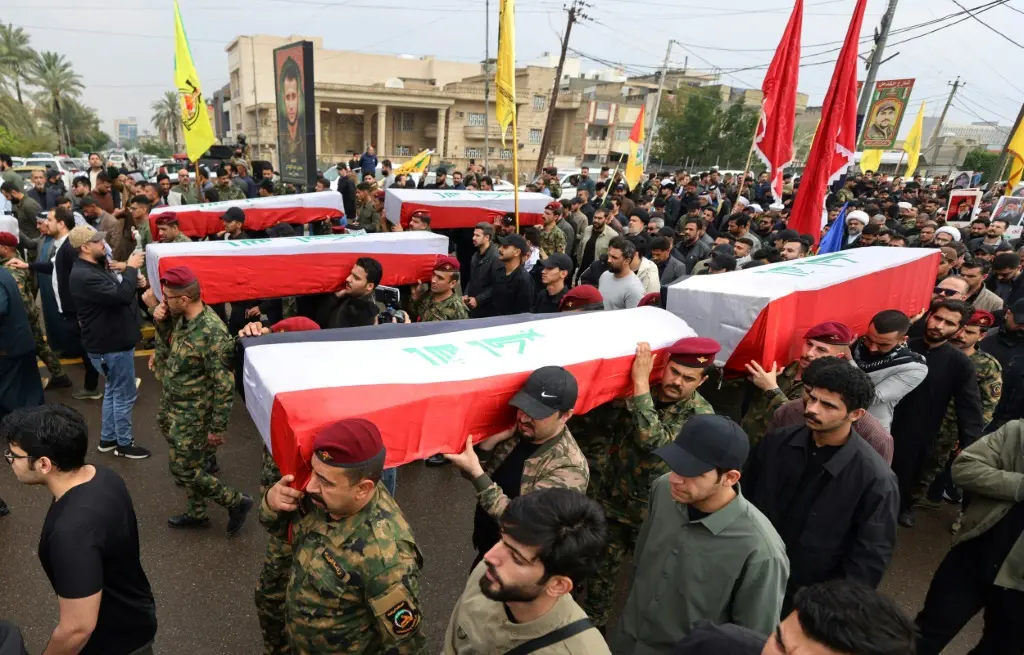 قتيل من الحشد الشعبي في ضربة على غرب العراق قرب الحدود مع سوريا