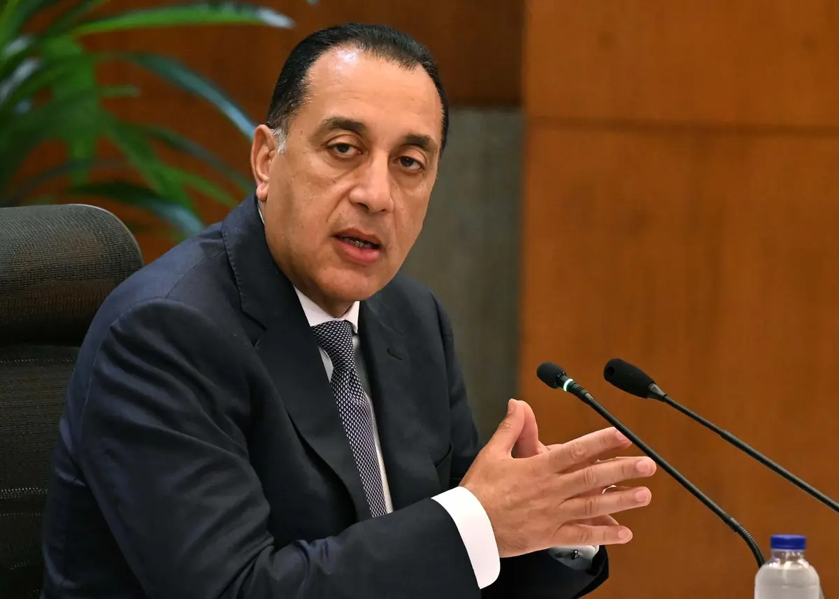 رئيس الوزراء: نشيد بجودة المنتجات المعروضة لمختلف الشركات الصناعية والتي تضاهي مثيلاتها في مختلف دول العالم