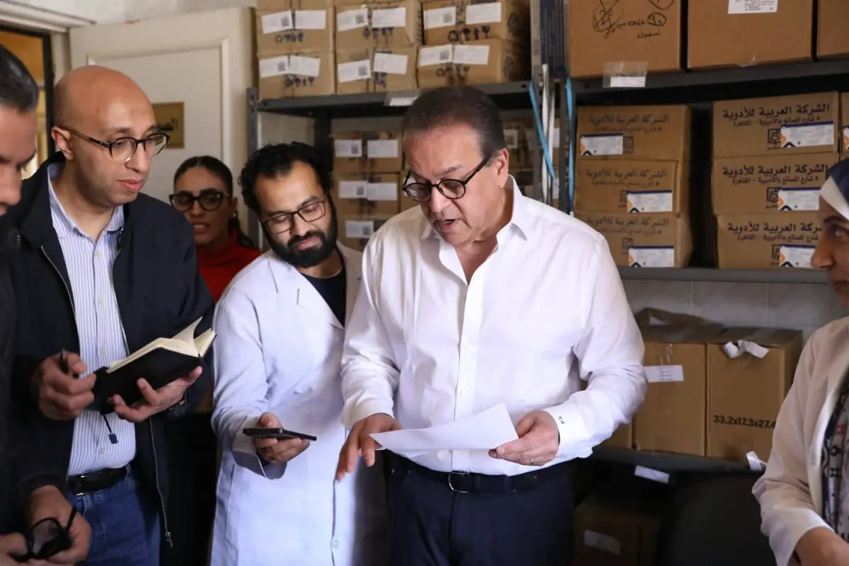 وزير الصحة يغير مسار جولته الميدانية ويقوم بزيارة مفاجئة لمركز طبي الحي الثالث بمدينة بدر