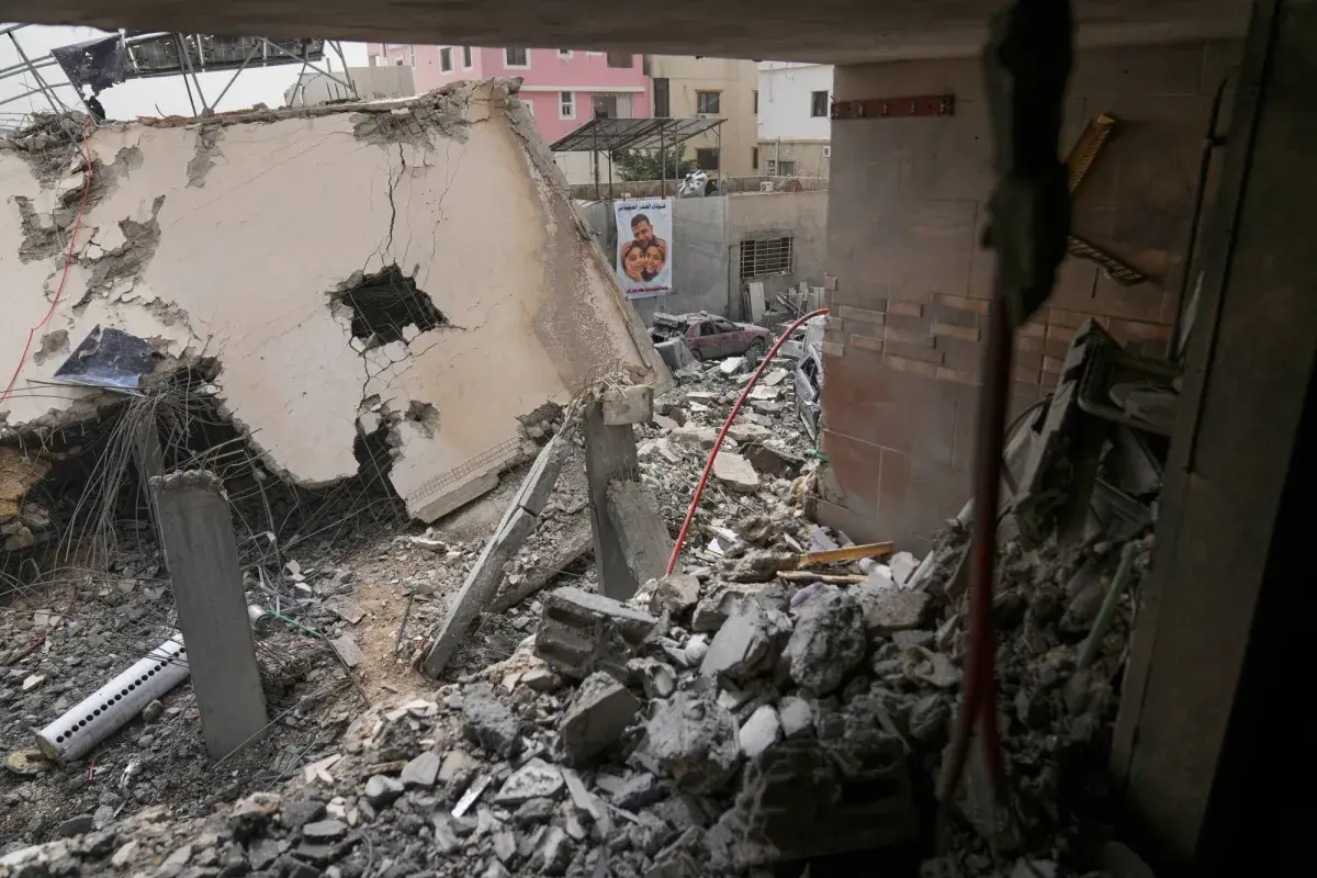 غارات إسرائيلية تضرب ضاحية بيروت والجنوب والبقاع… وإصابات وأضرار واسعة