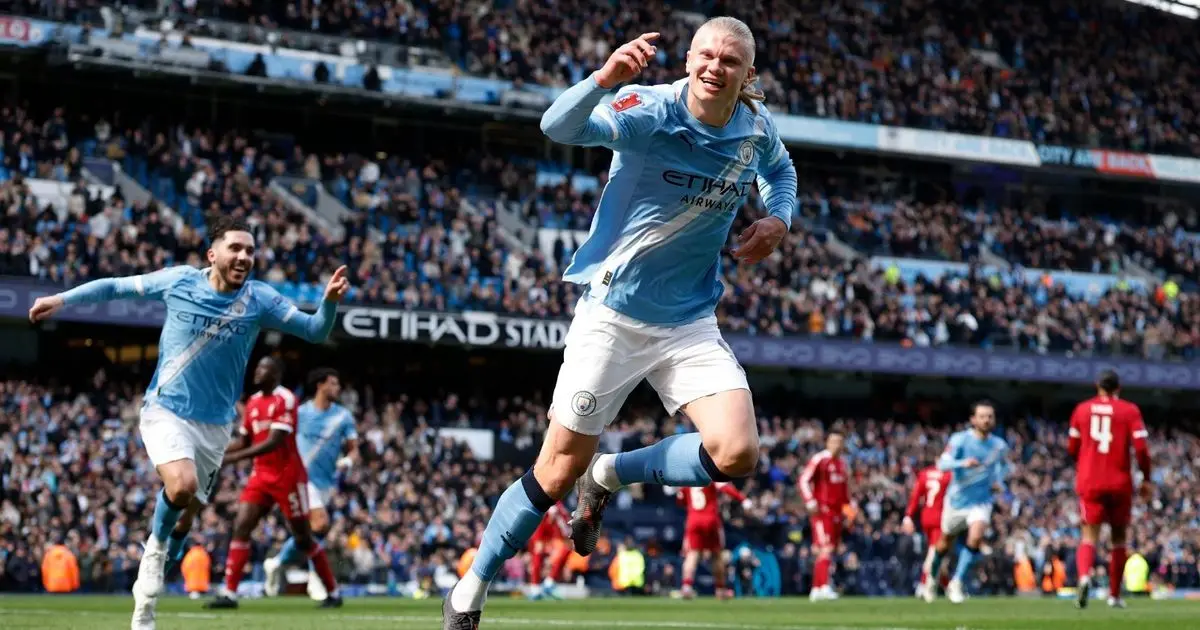 ثنائية هالاند تمنح مانشستر سيتي التقدم على ليفربول