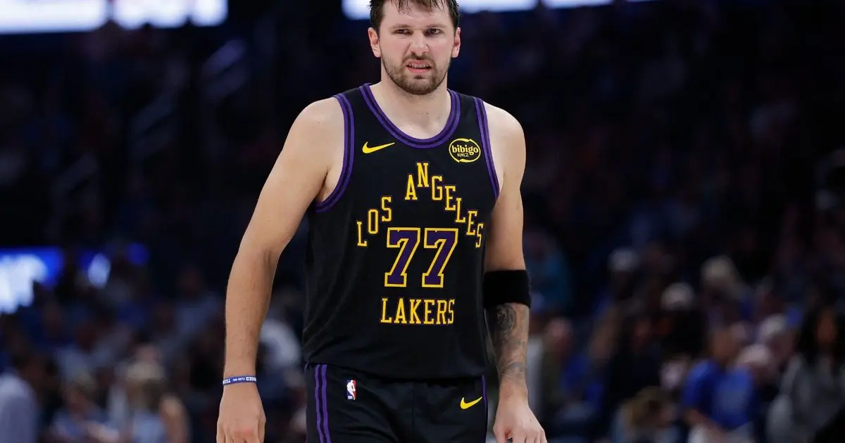 دونتشيتش يبتعد فترة للإصابة وطلب للاحتفاظ بحقه في جائزة أفضل لاعب