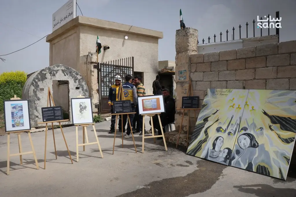 "نتذكر ونقاوم" معرض في خان شيخون يضم لوحات تجسد مجزرة الكيماوي التي ارتكبها النظام البائد
