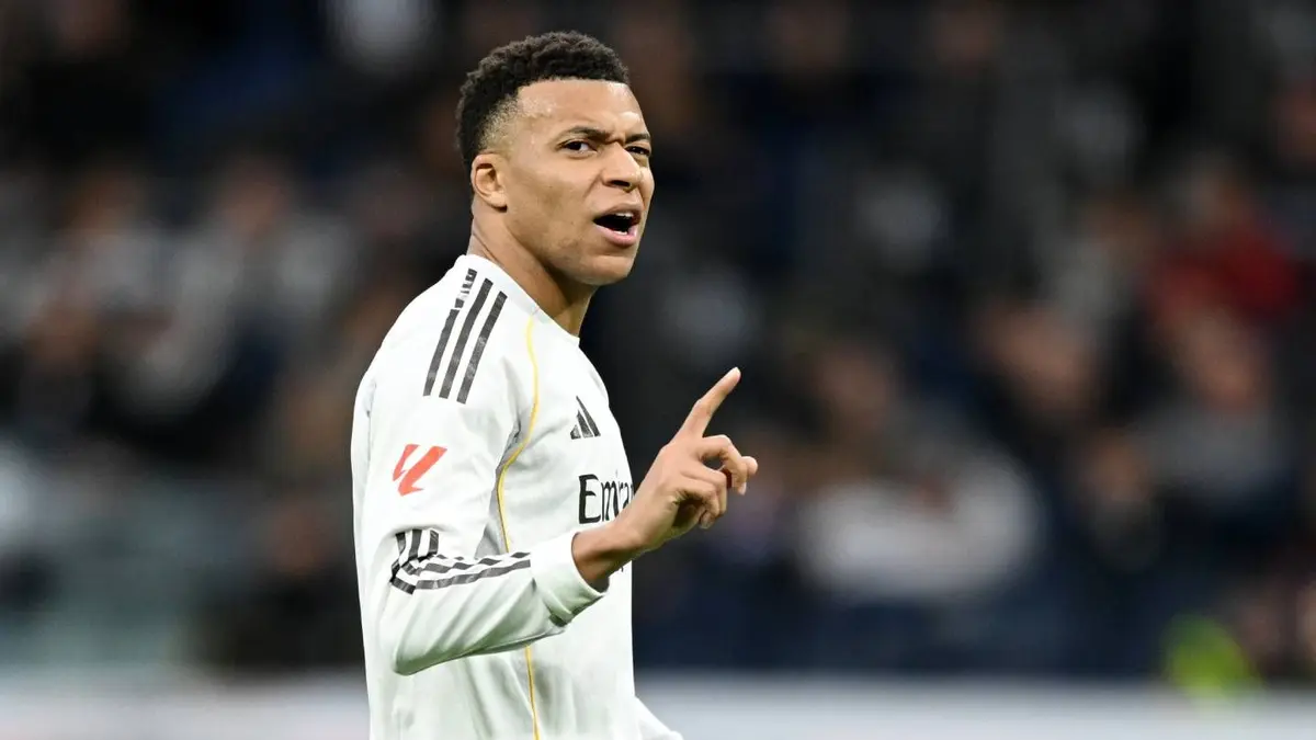 مفترق طرق.. شهر "تكسير العظام" يحدد مصير عقدة مبابي