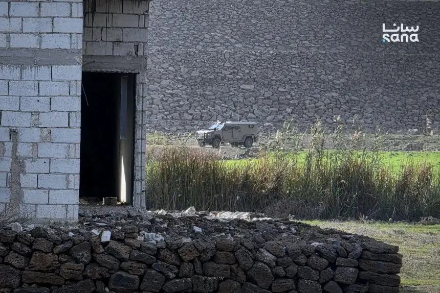 قوات الاحتلال الإسرائيلي تعتقل طفلاً أثناء رعيه المواشي في قرية رويحينة بريف القنيطرة الشمالي